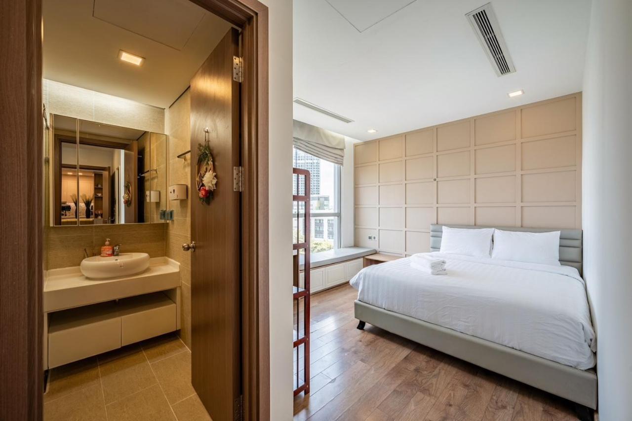 Landmark Vinhomes Tan Cang Ho Chi Minh City Exterior photo